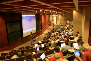 static/wiki/conference_hall_small.jpg